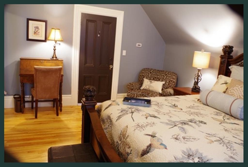 Quartermain House Bed & Breakfast Bed & Breakfast Fredericton Bagian luar foto